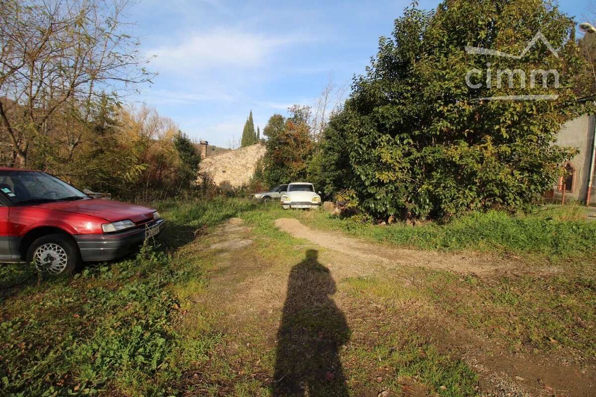 Terrain à CAMPAGNE-SUR-AUDE