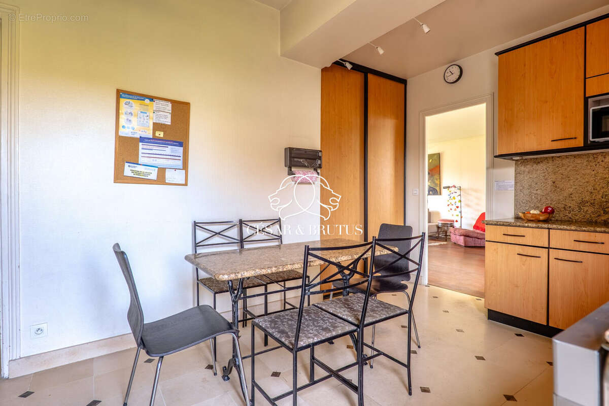 Appartement à ROSNY-SOUS-BOIS