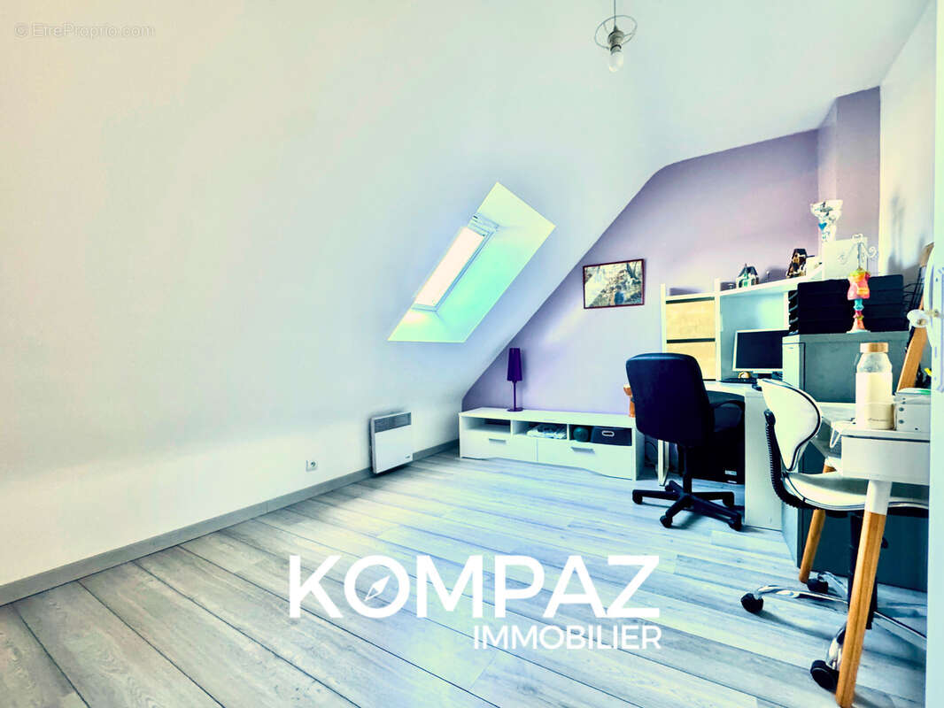 Maison à JUGON-LES-LACS