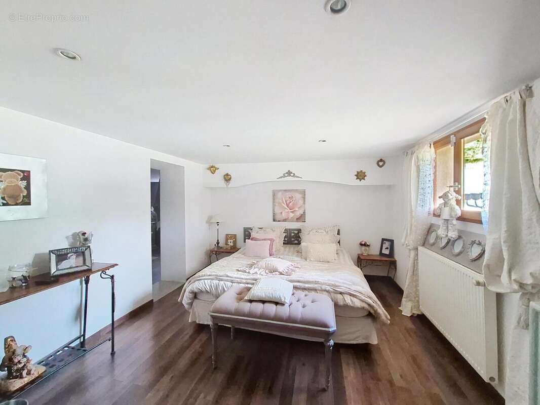 Photo 8 - Maison à CHARBONNIERES-LES-BAINS