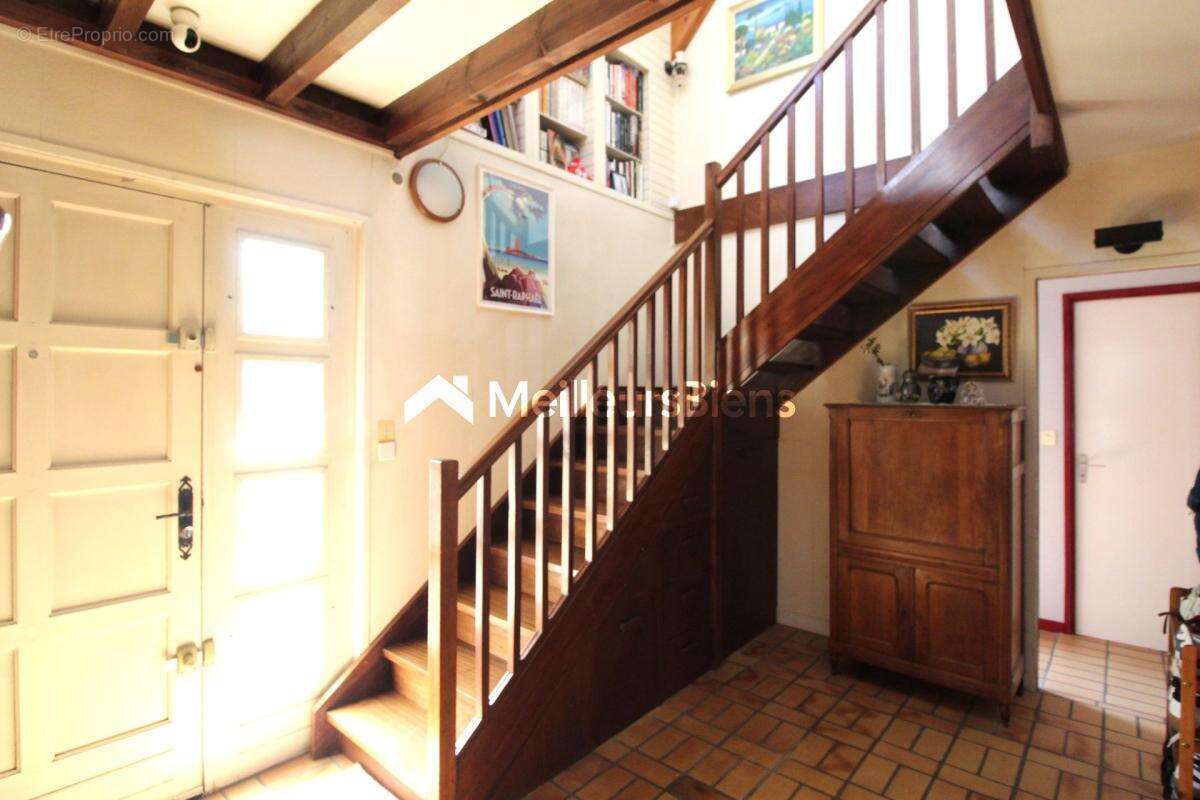 Maison F6 152 m2 Orléans sud - photo 8