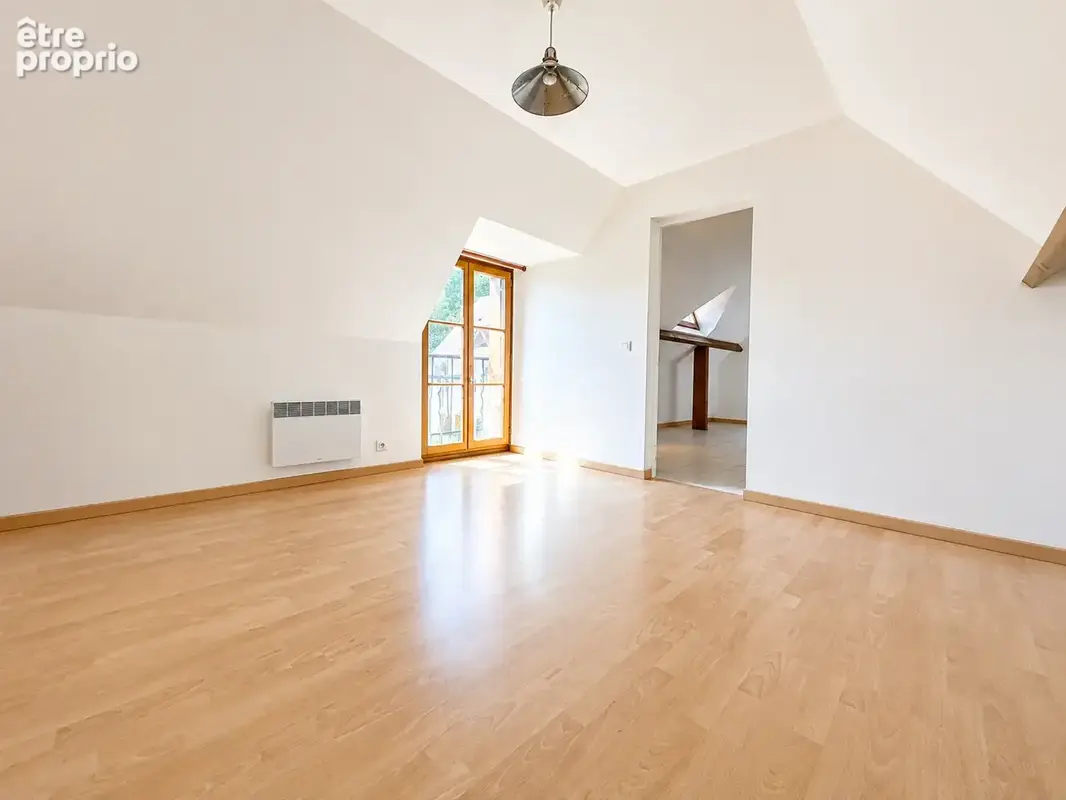 Vente maison traditionnelle de 7 pieces proche de la forêt de plaisir - photo 10