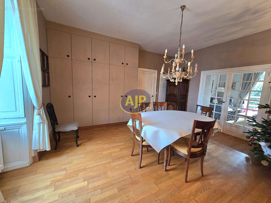 Maison à GUEMENE-PENFAO