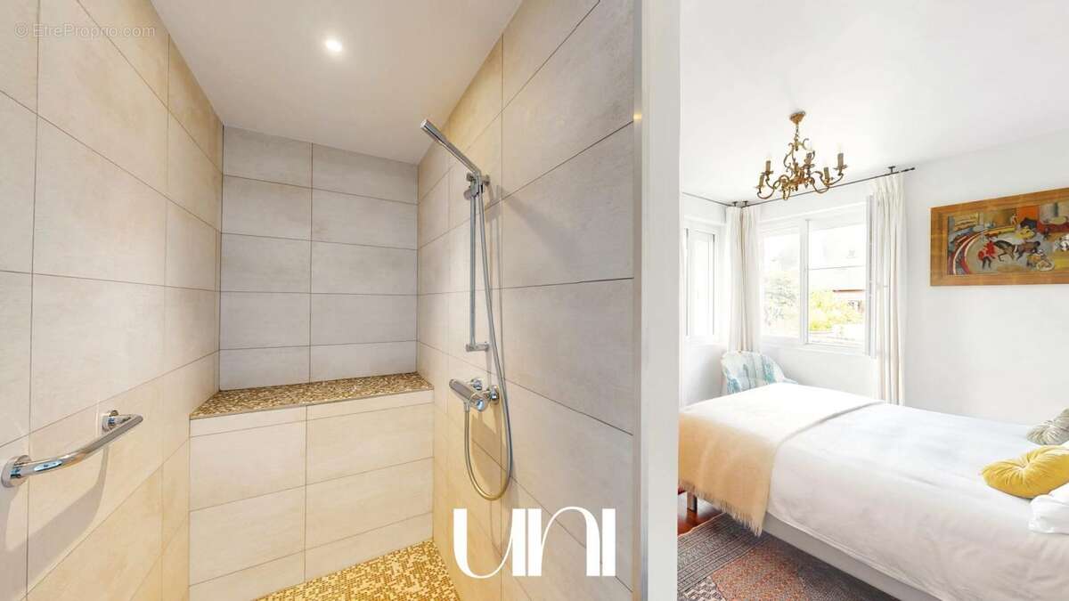 Maison à OUISTREHAM