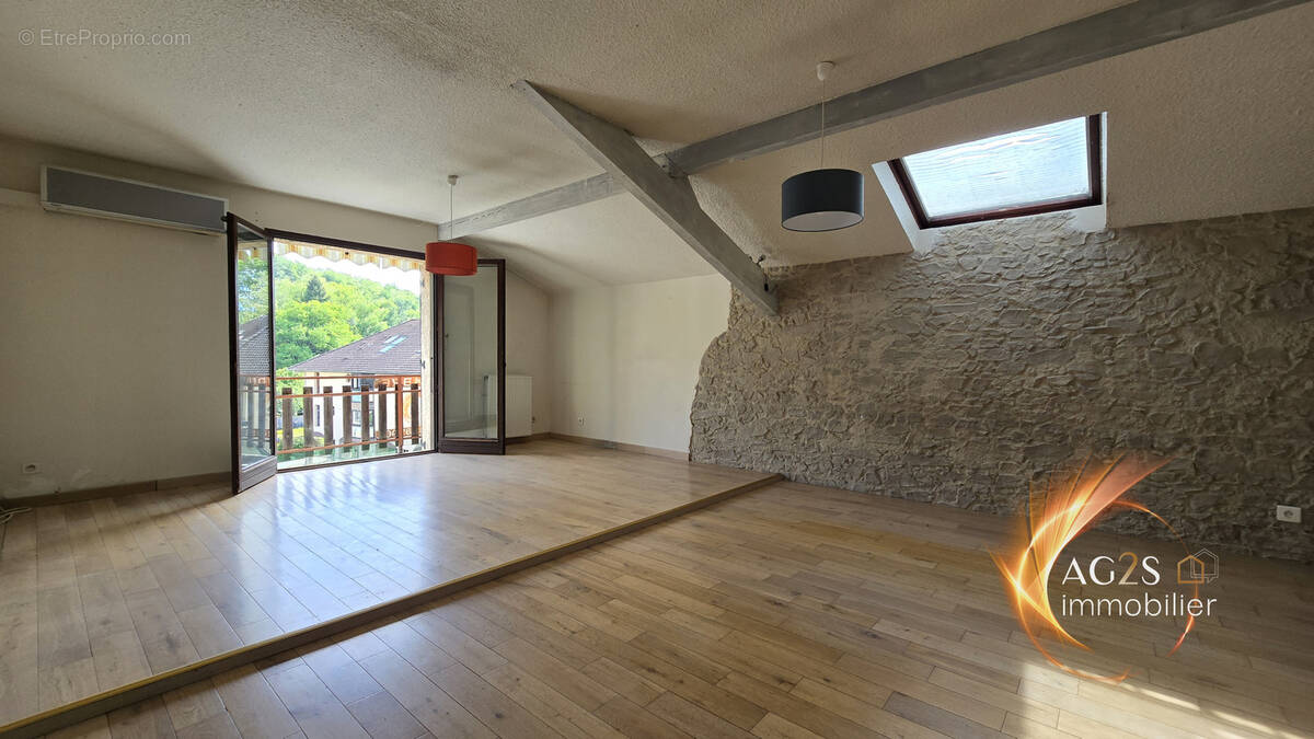 Appartement à PONTCHARRA