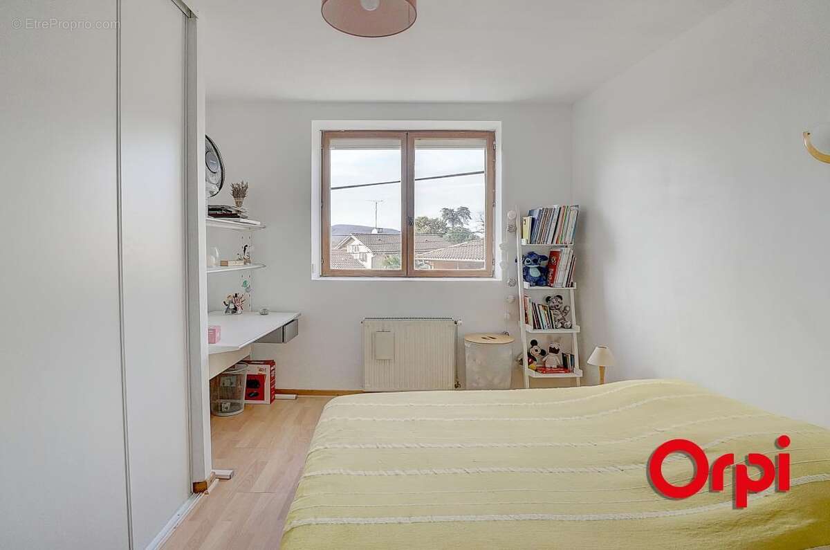 Maison à CAILLOUX-SUR-FONTAINES