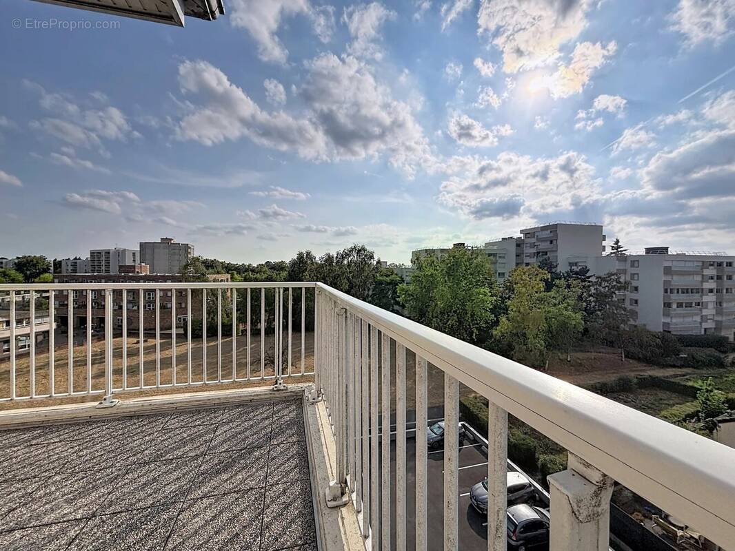 Appartement à ELANCOURT