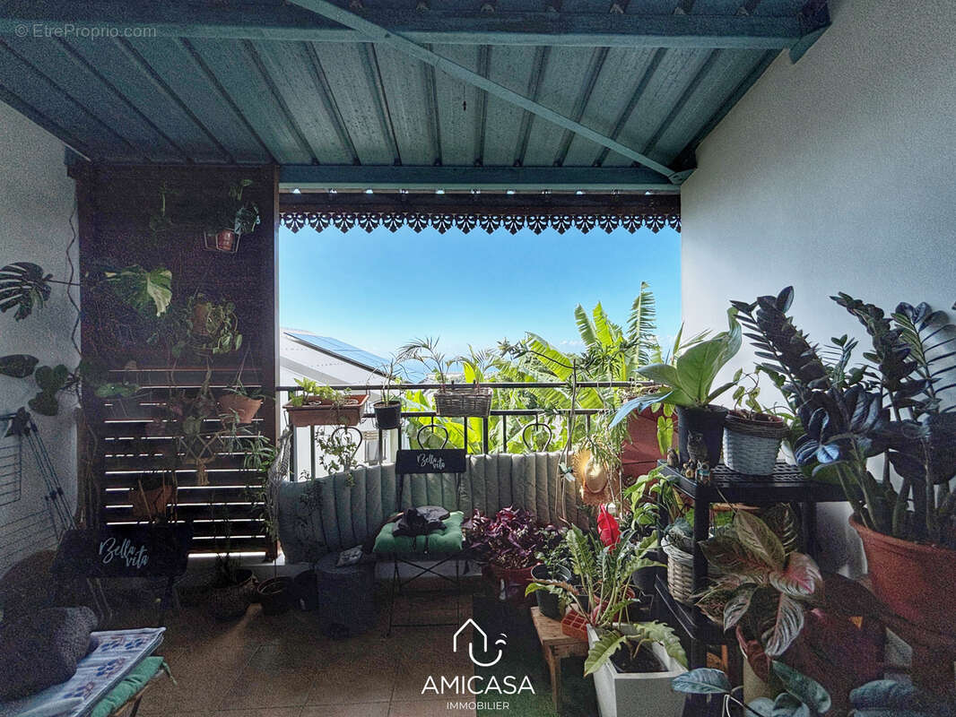 Appartement à SAINT-DENIS