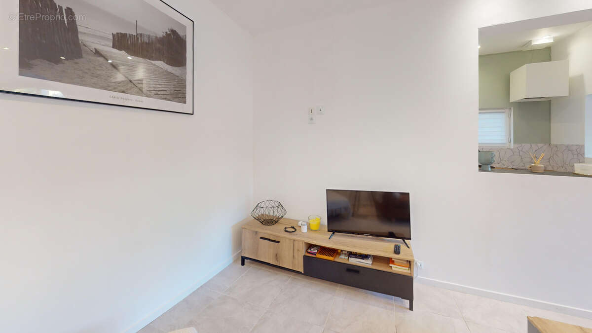 Appartement à SAUSSET-LES-PINS