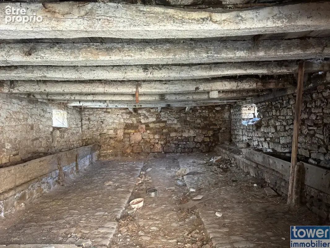 Ancienne maison de village avec terrain attenant - photo 5
