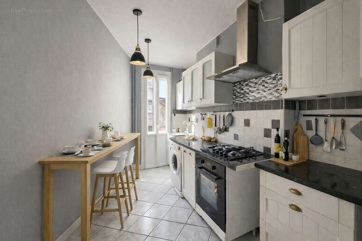 Photo 3 - Appartement à SAINT-ETIENNE