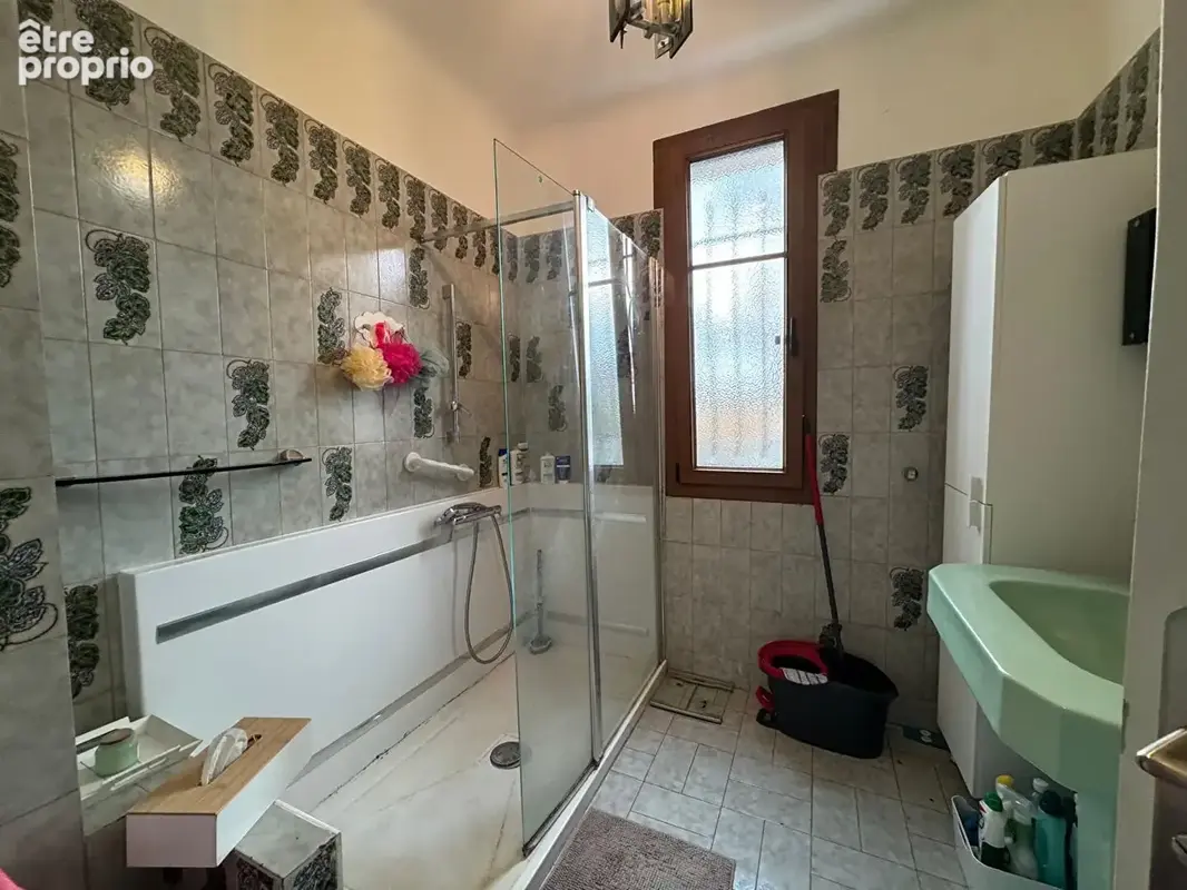 STAINS  Maison familiale 100 m²  Terrain 396 m²  Garage  Sous-sol total  355 300  FAI - photo 8