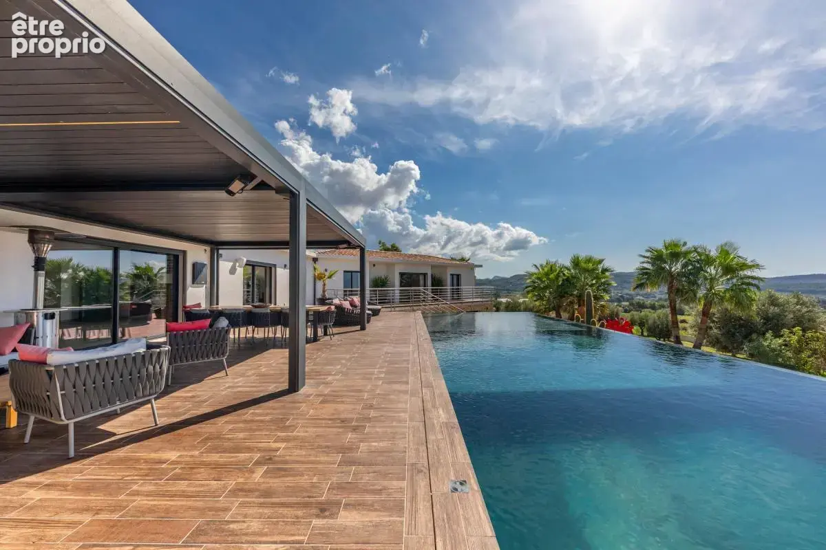 A vendre la cadiere d'azur 83740 luxueuse villa contemporaine avec vue mer - photo 5
