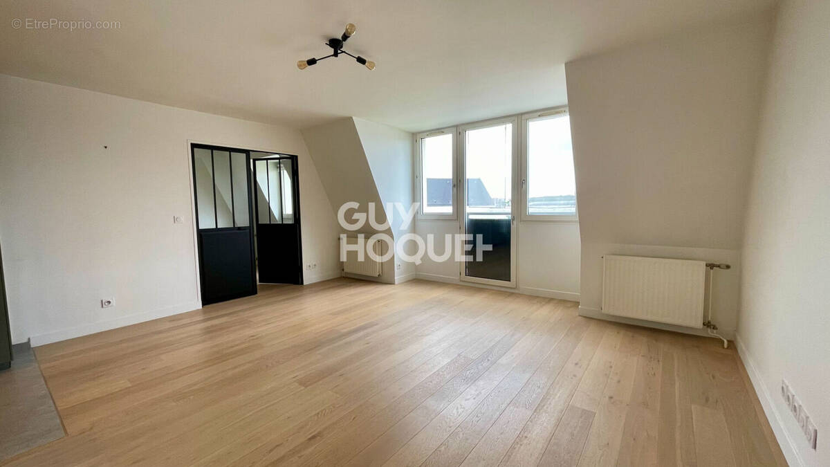 Appartement à LE PLESSIS-ROBINSON