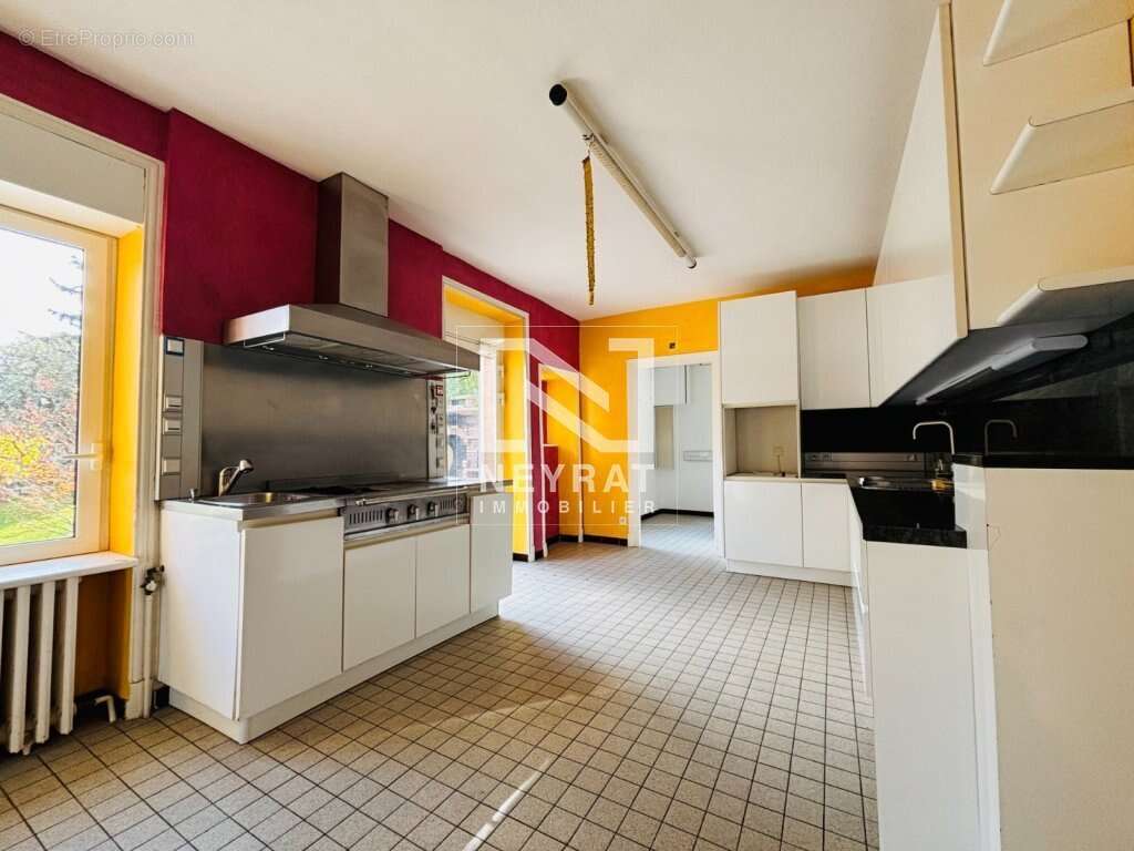 Maison à MONTCEAU-LES-MINES