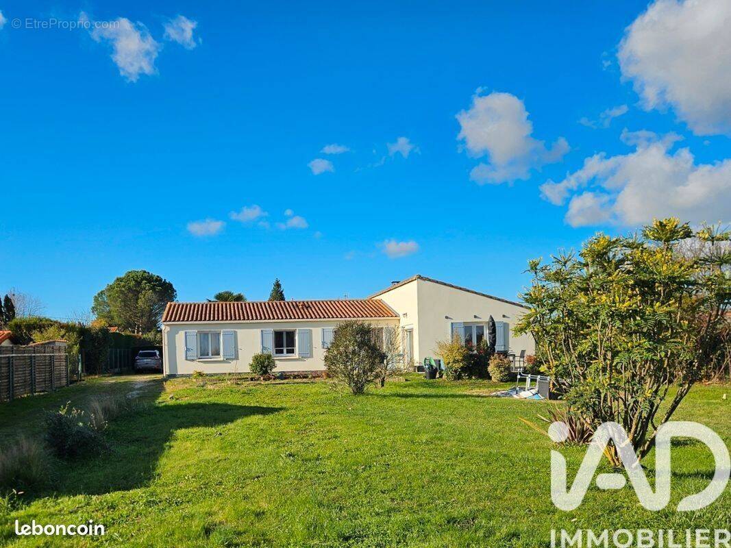 Photo 1 - Maison à EPARGNES