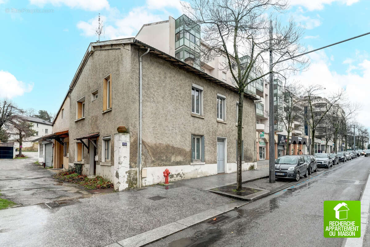 Maison à BRON