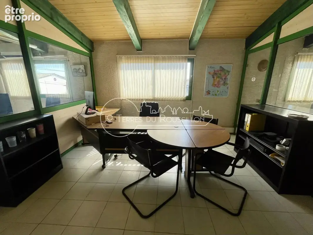 Entrepot spacieux 1531 m2 avec chambres froides polygone nord - photo 6