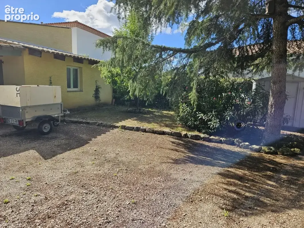 Villa plain pied, dépendance et jardin de 2090m² - photo 36