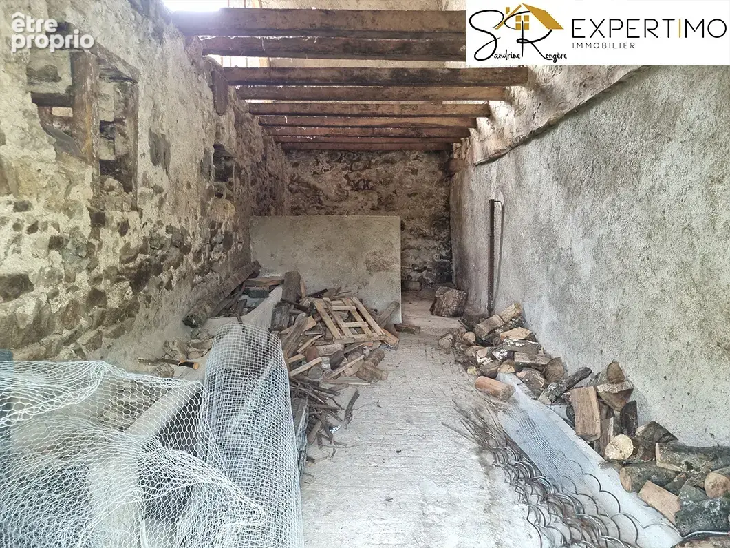 Saint Eloy-les-Mines Grange 206 m2 - photo 5