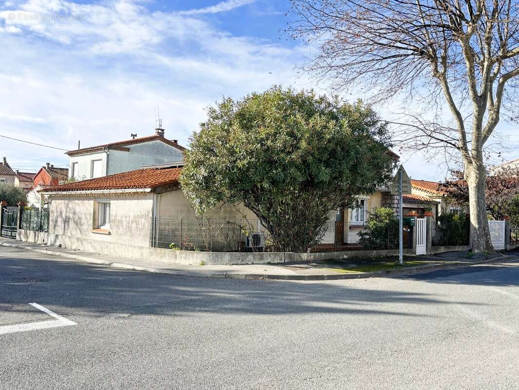Maison à RIEUX-MINERVOIS