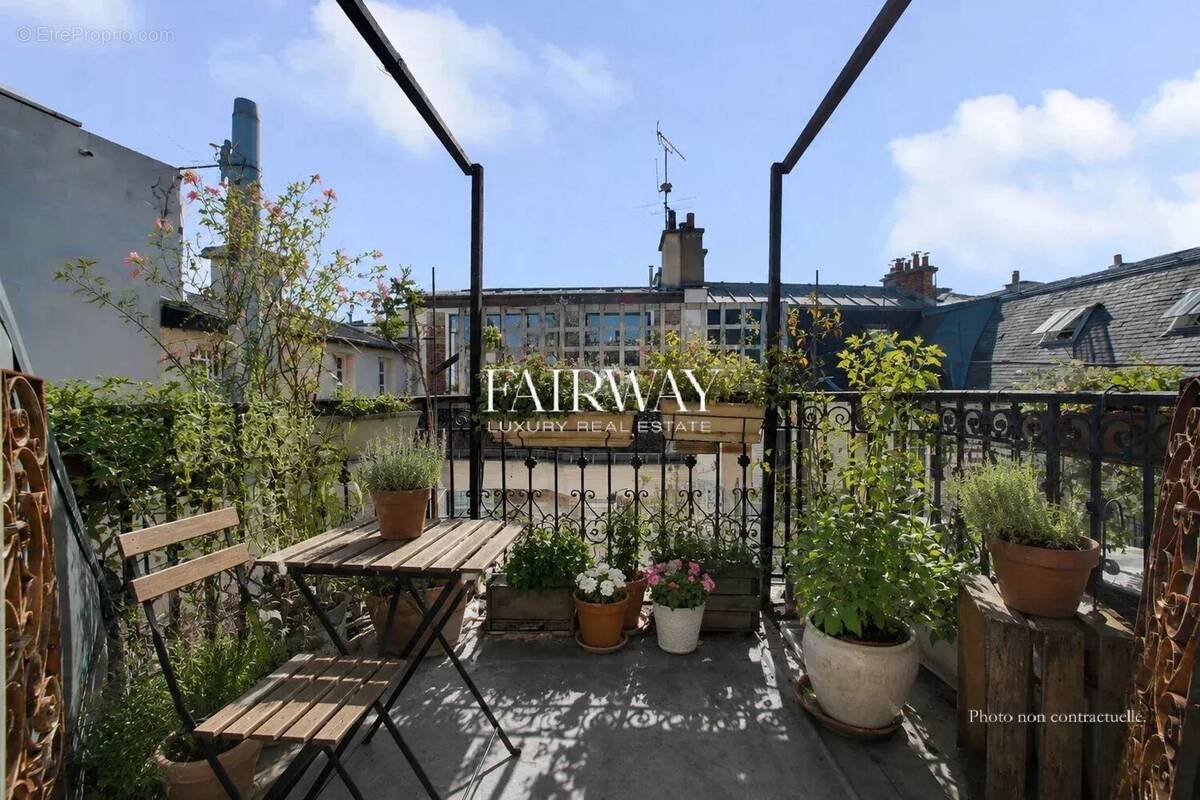 Appartement à PARIS-9E