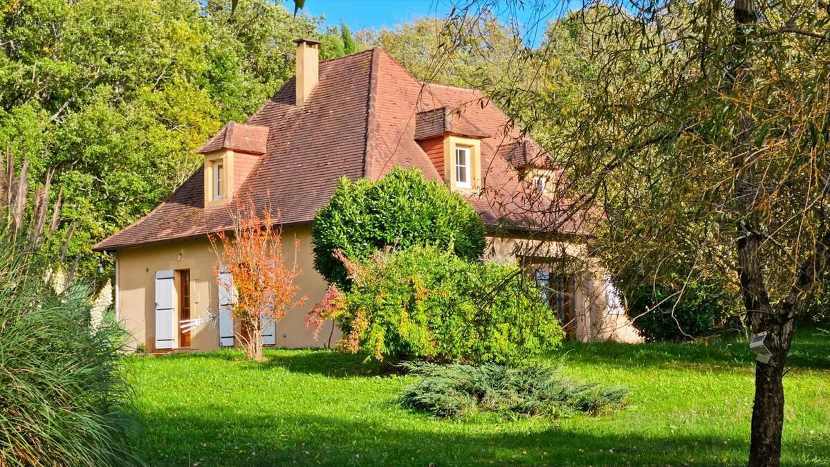 Maison à SAINTE-FOY-DE-LONGAS