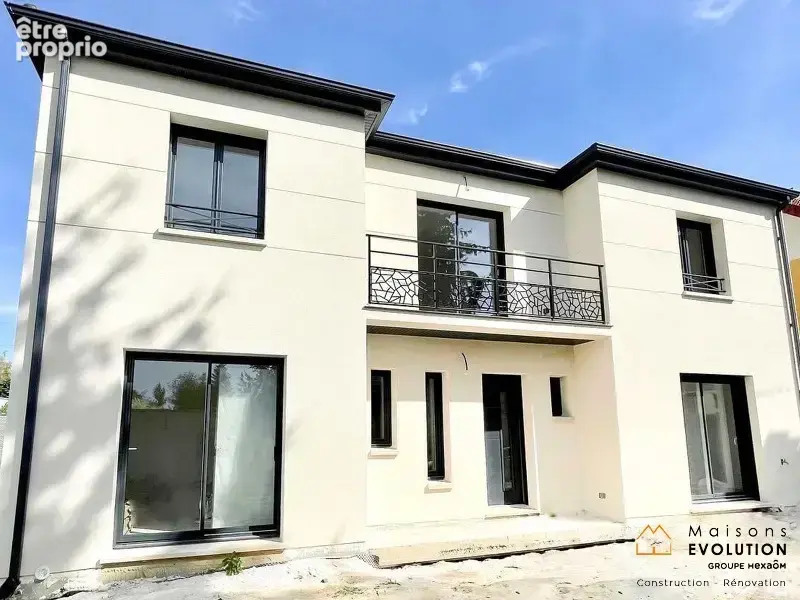 Terrain 704 m² à vendre à Mantes-La-Jolie (78200) - photo 2