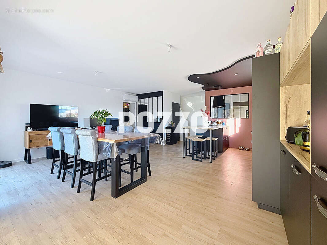 BREHAL Maison moderne de 155 m² à proximité des commerces et de la plage - photo 8