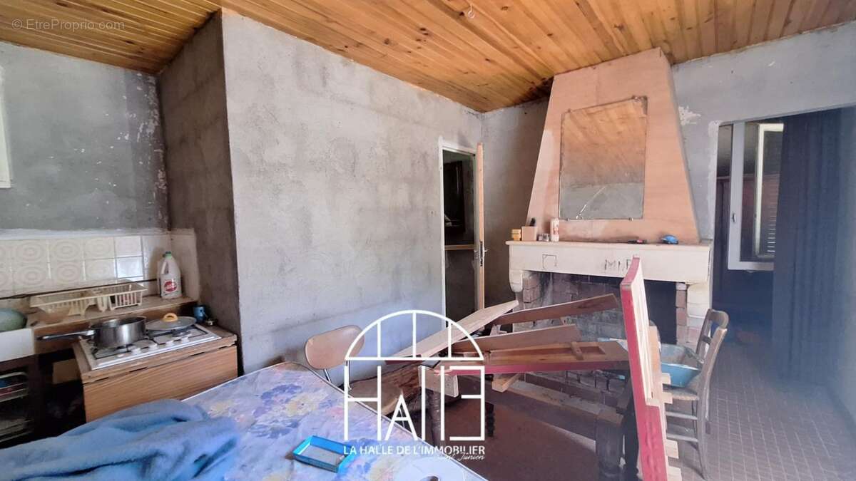 Maison 40 m² à Saint-Auvent  - photo 7