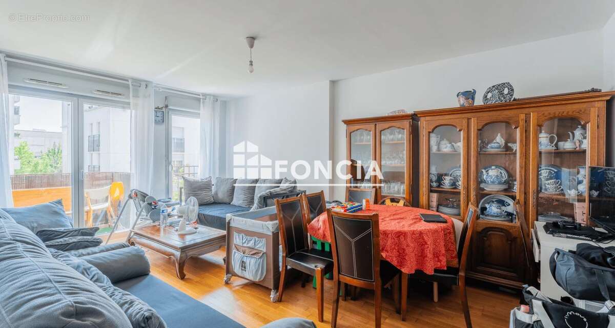 Appartement à SAINT-DENIS