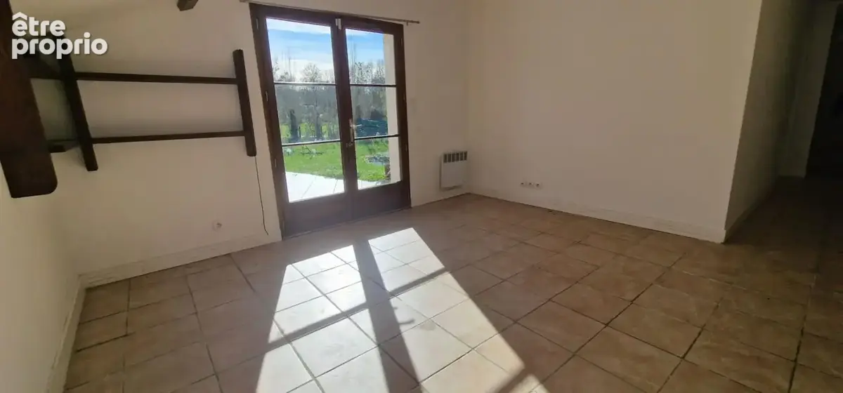 Villa Lezay 7 pièce(s) 150 m2 sur 1 700 m² de terrain - photo 11