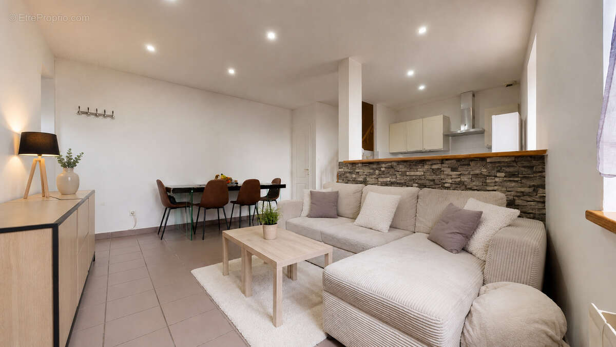 Maison de ville (50m2) - 2 chambres - avec terrasse de 15m2 - photo 2