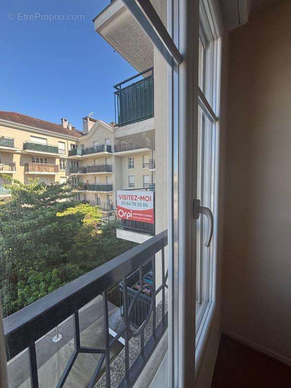 Appartement à BUSSY-SAINT-GEORGES