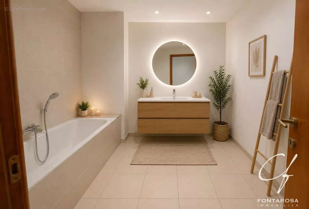 Appartement à SAINT-RAPHAEL