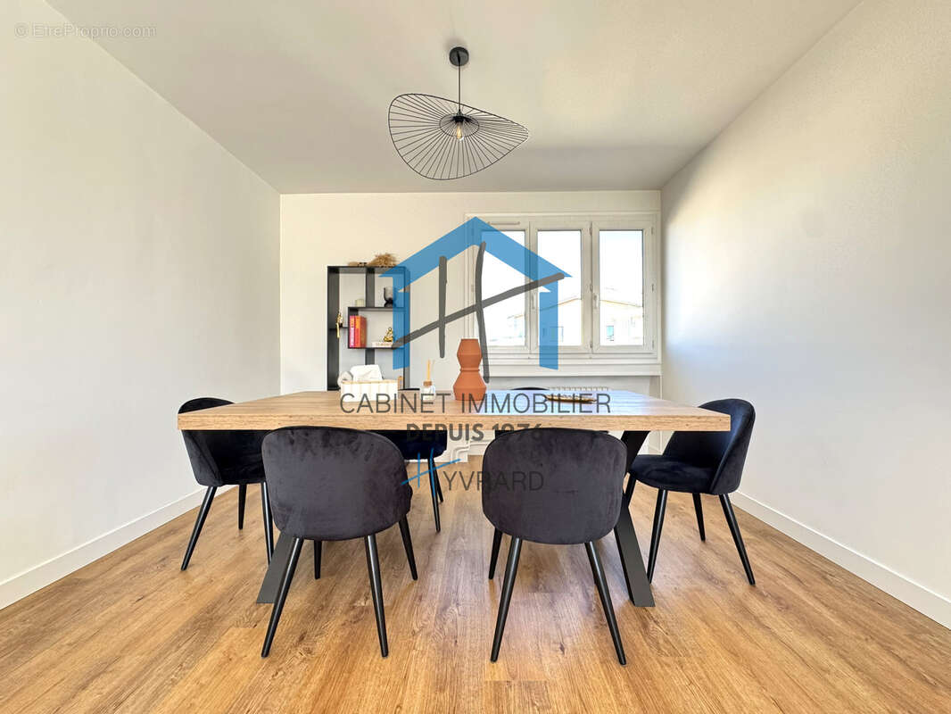 Appartement à LA TALAUDIERE