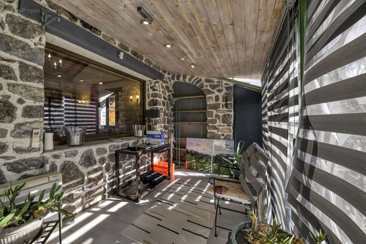 Maison à ROQUEBILLIERE