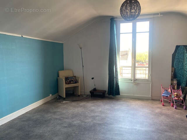 Maison à GENNEVILLIERS
