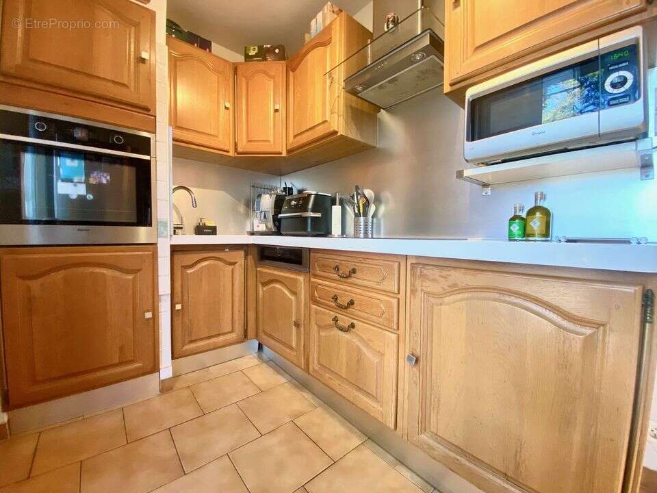 Appartement à MARSEILLE-13E