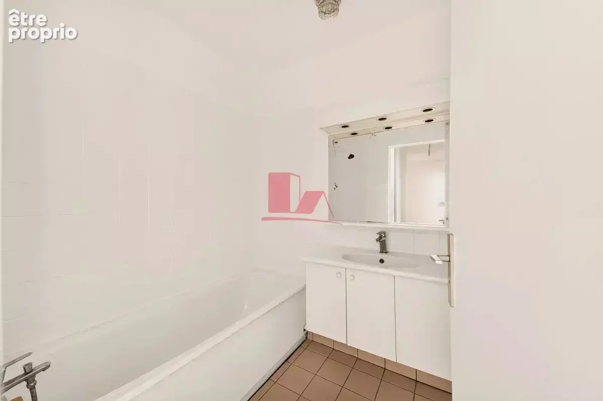 Vanves gare - appartement 3 pieces de 64 m²- balcon - parking - photo 10