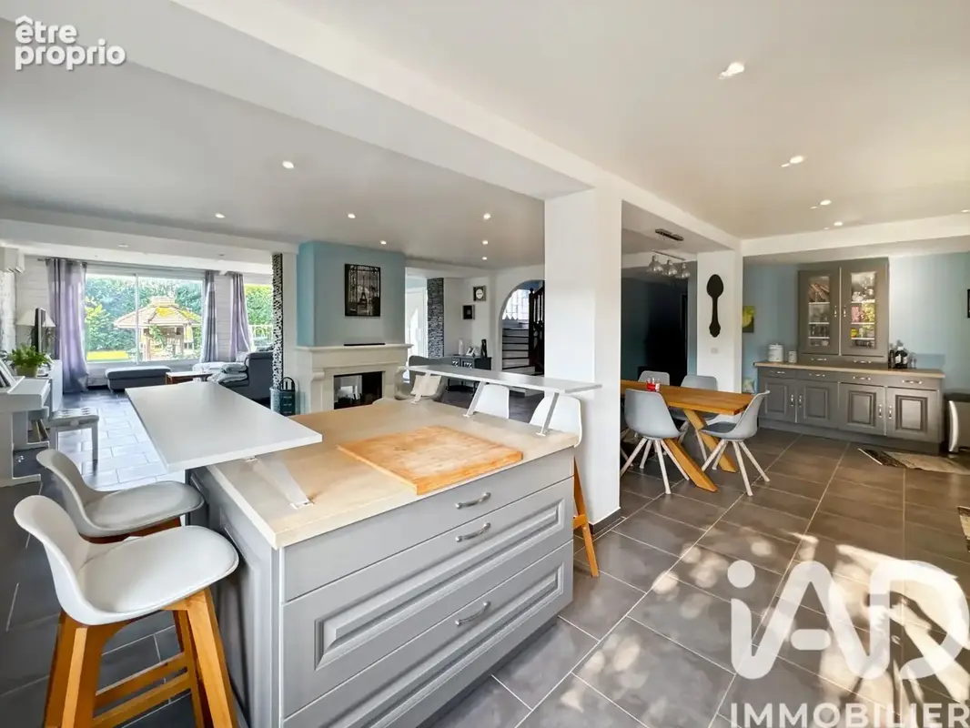 Photo 1 - Maison à LUMIGNY-NESLES-ORMEAUX