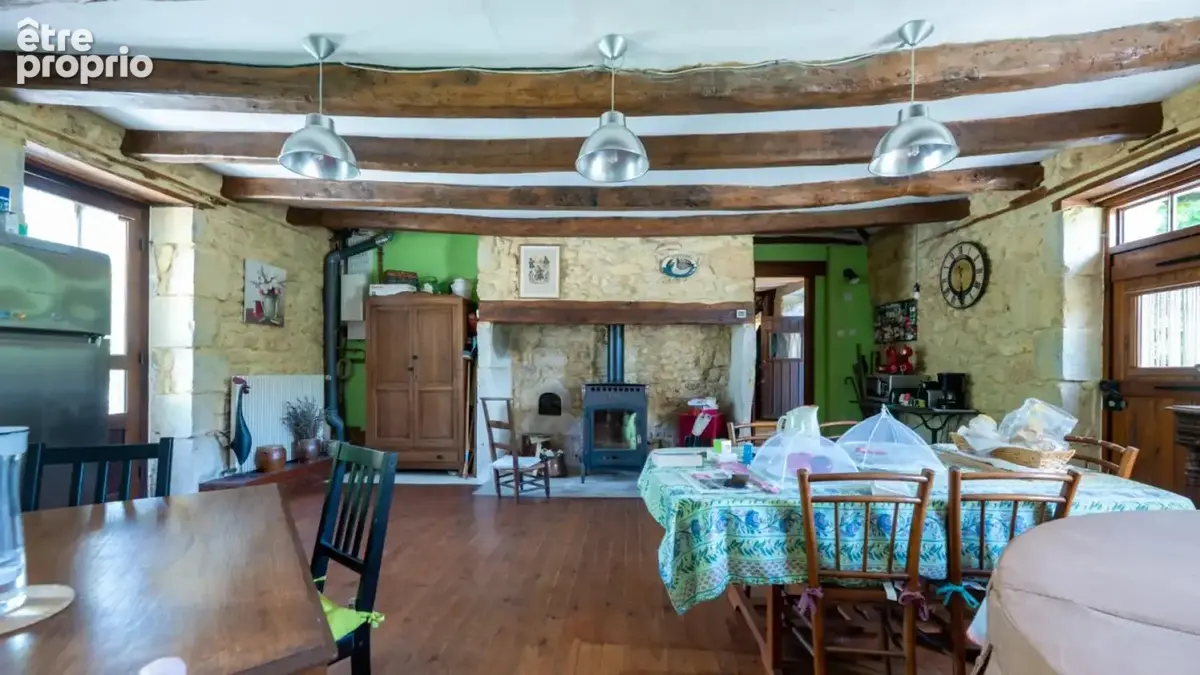 EXCLUSIVITE - Agréable Propriété de caractère avec spacieuse mai - photo 10