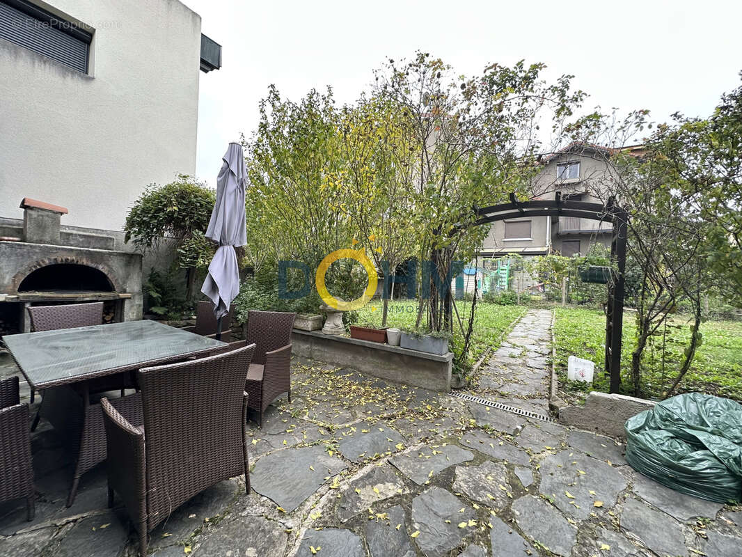 Maison à FRAISSES