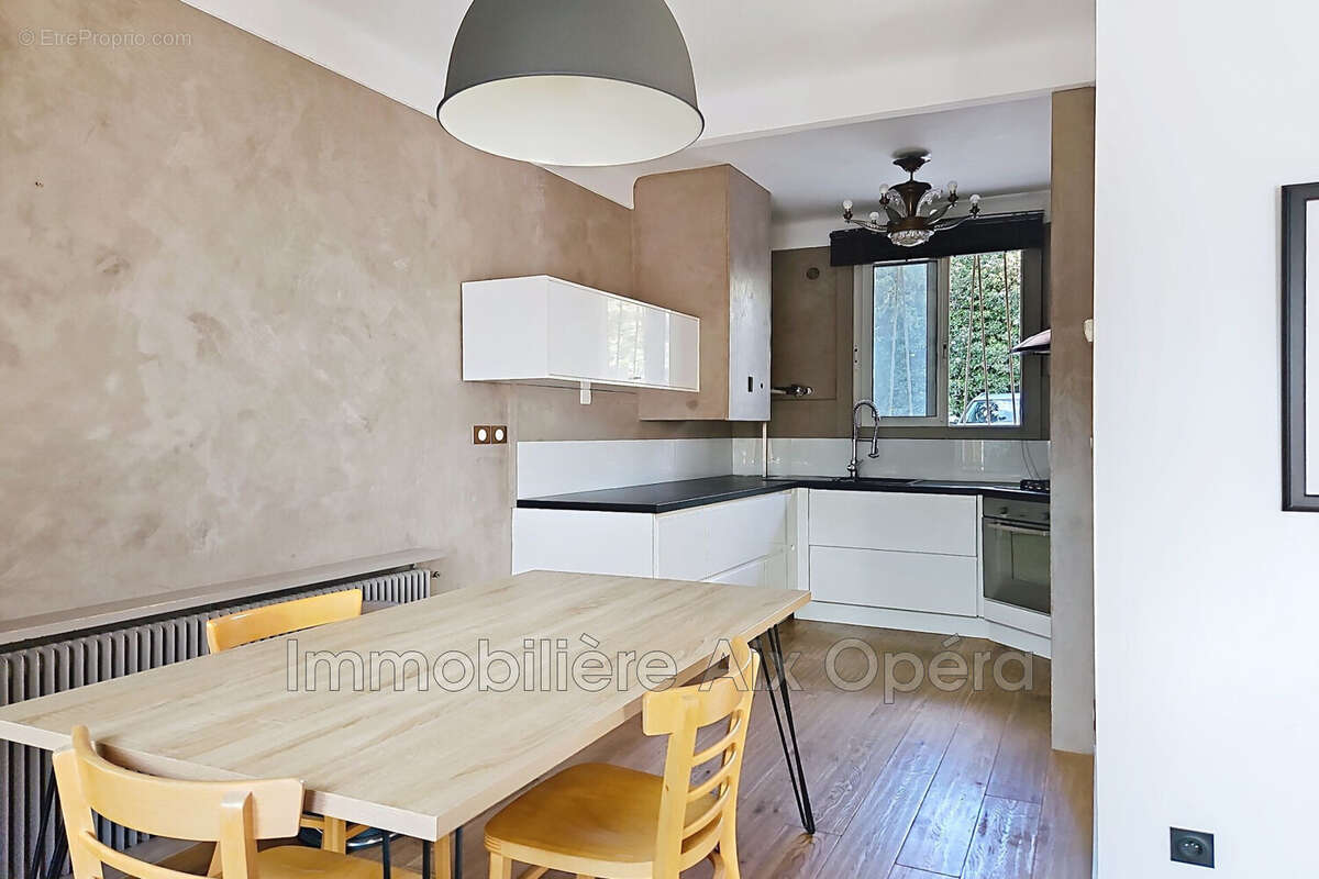 Appartement à AIX-EN-PROVENCE