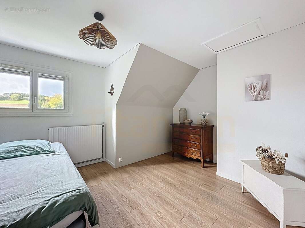 Maison à SAINT-CLAIR-SUR-EPTE