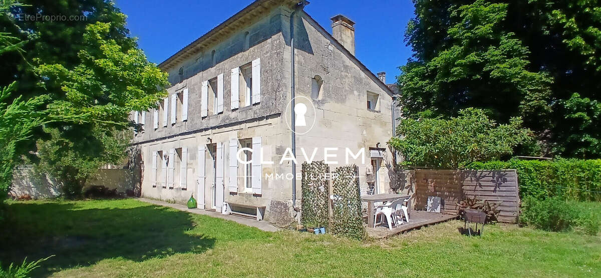 Maison à SAINT-ANDRE-DE-CUBZAC