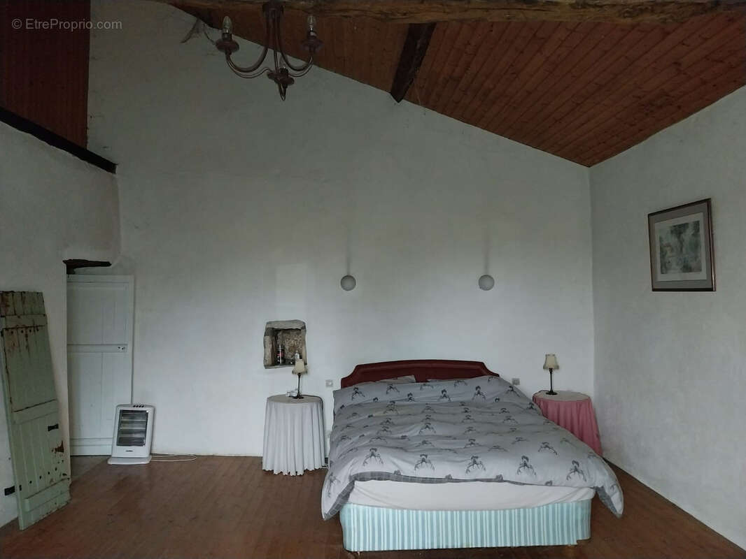 Maison à SAINT-CLAUD