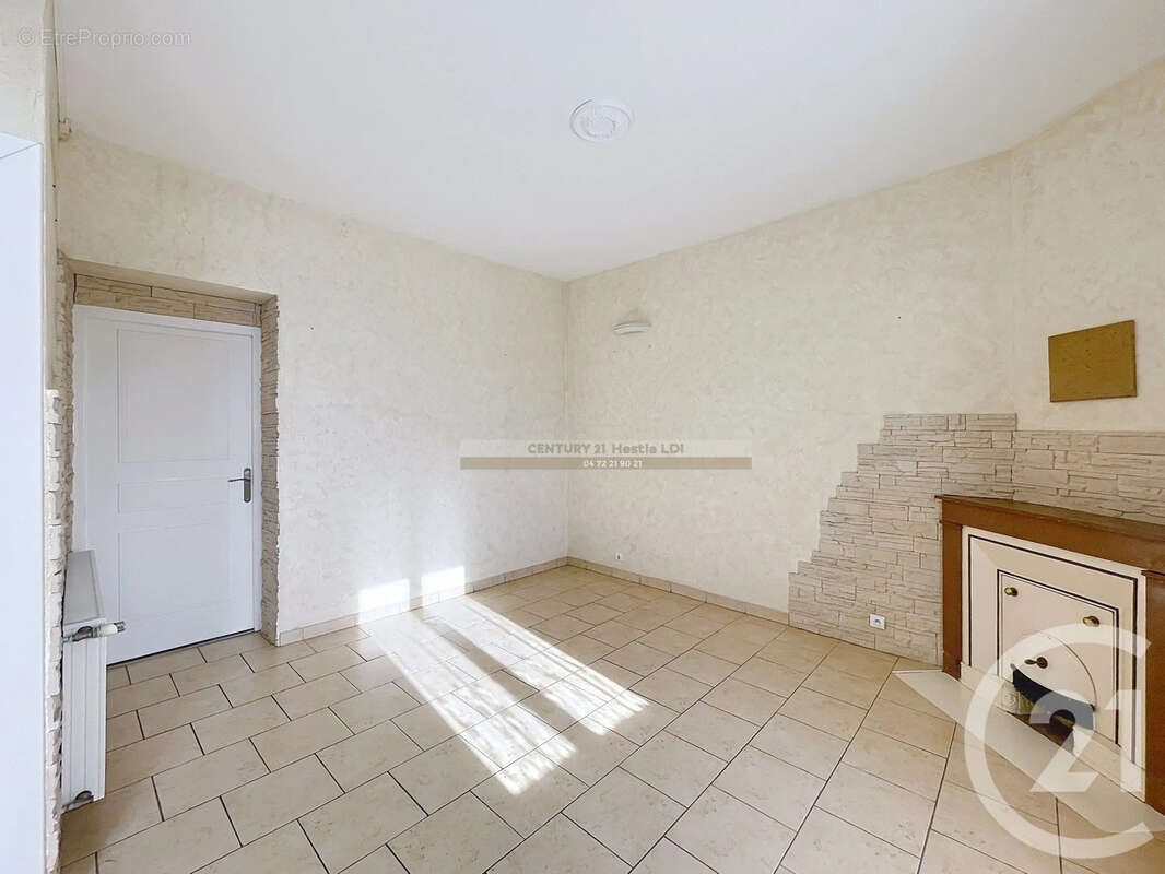 Appartement à GRIGNY