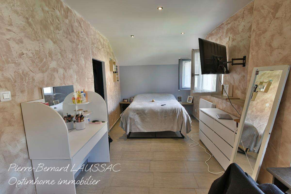 Maison à vendre 5 pièces UGINE (73) - photo 13