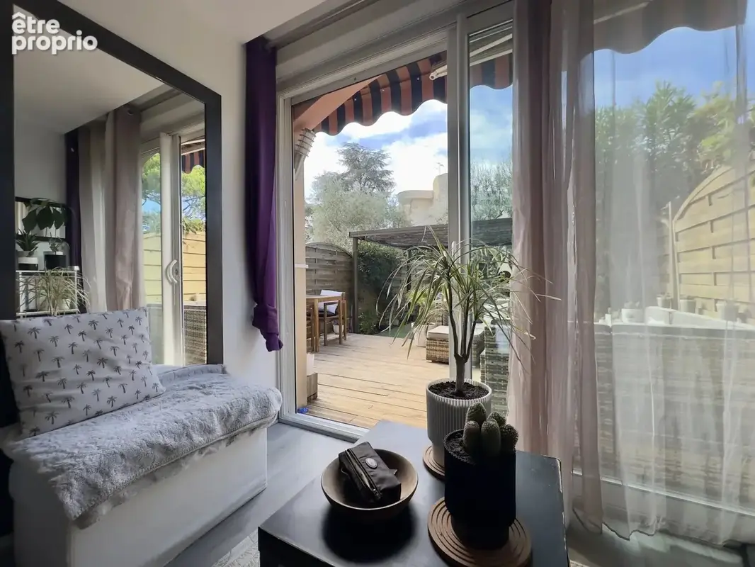 Villeneuve-loubet – studio avec jardin, terrasse & piscine - photo 10